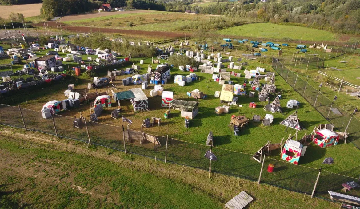 Arena paintballowa widok z góry