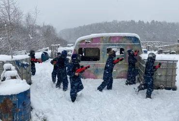 Półkolonie i ferie w Arenie Mocy - dzieci podczas aktywnych zajęć