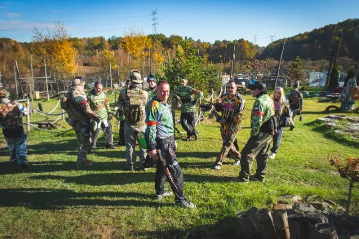 Cztery poligony paintballowe Arena Mocy